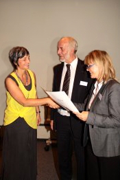 Übergabe des Stifterbriefes an den Salon Landrock