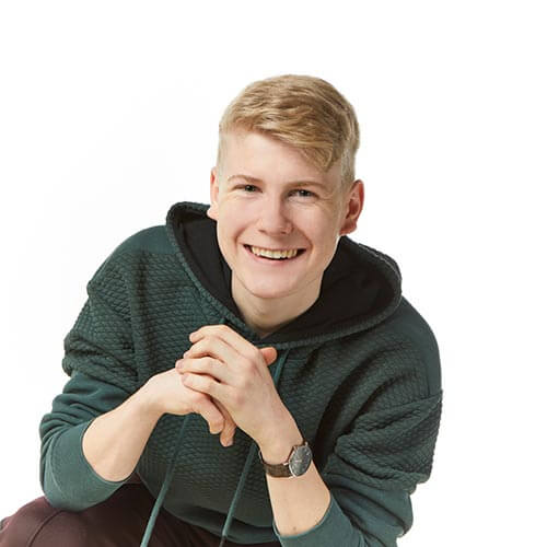 Moritz Schreiter - Auszubildender zum Friseur